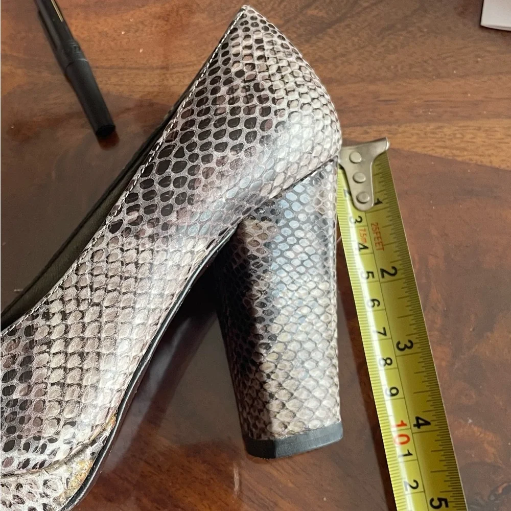 Stuart Weitzman Tango pumps - Picture 3 of 5